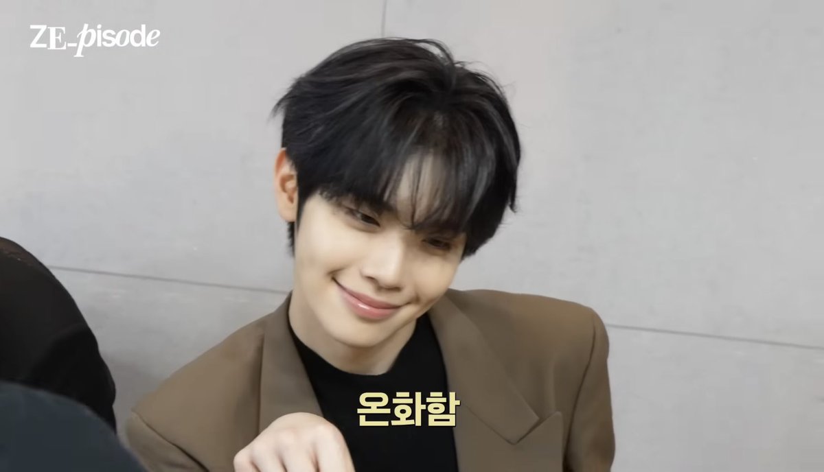 trmeerw's tweet photo. 출근                                                    퇴근 https://t.co/v53iPfYP5x