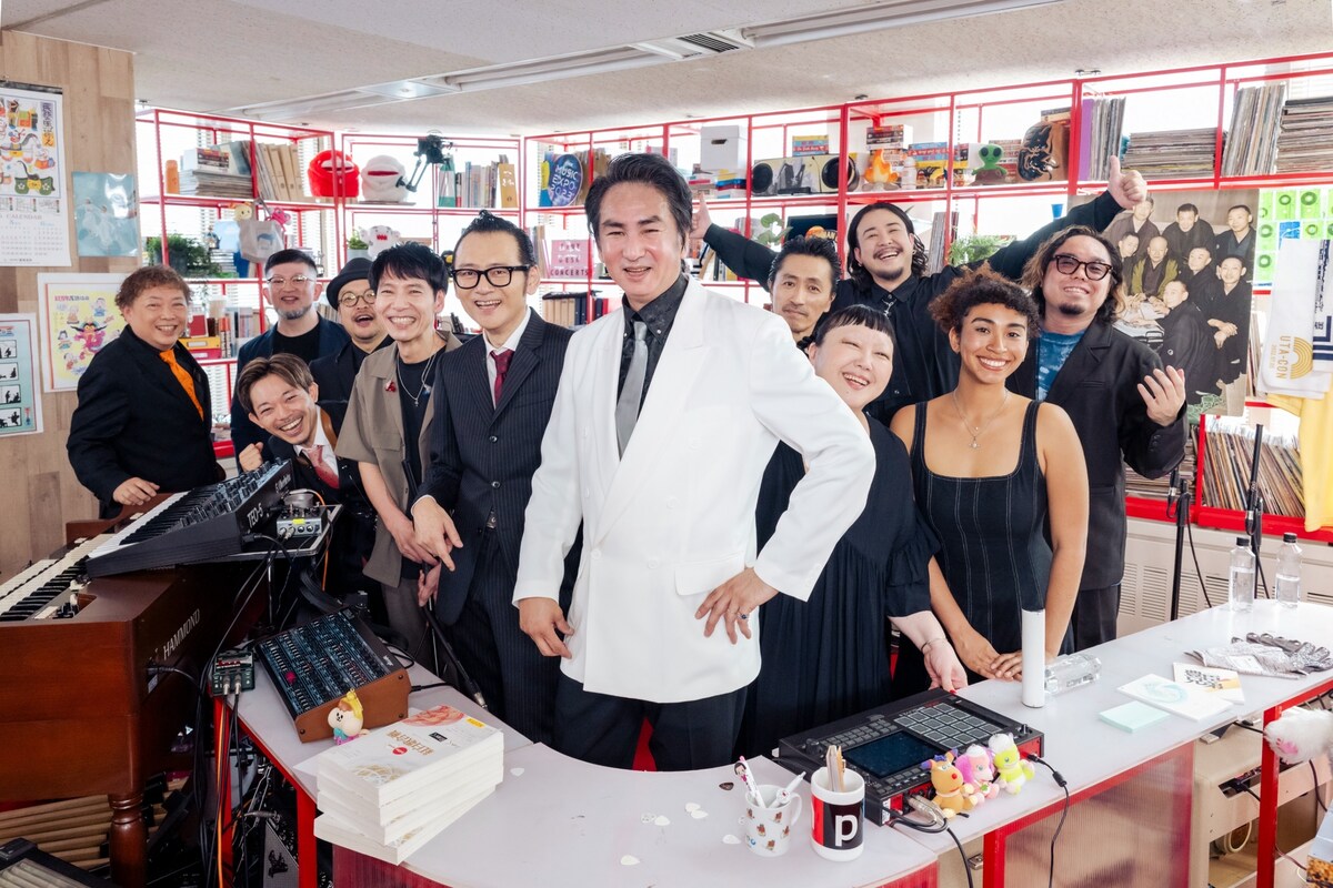 natalie_mu's tweet photo. Original Loveが
NHK「tiny desk concerts JAPAN」出演

総勢12人の特別編成で豊潤なグルーヴお届け
https://t.co/hFlYPnD4ws

#tinydesk https://t.co/3hO7yMjKNH