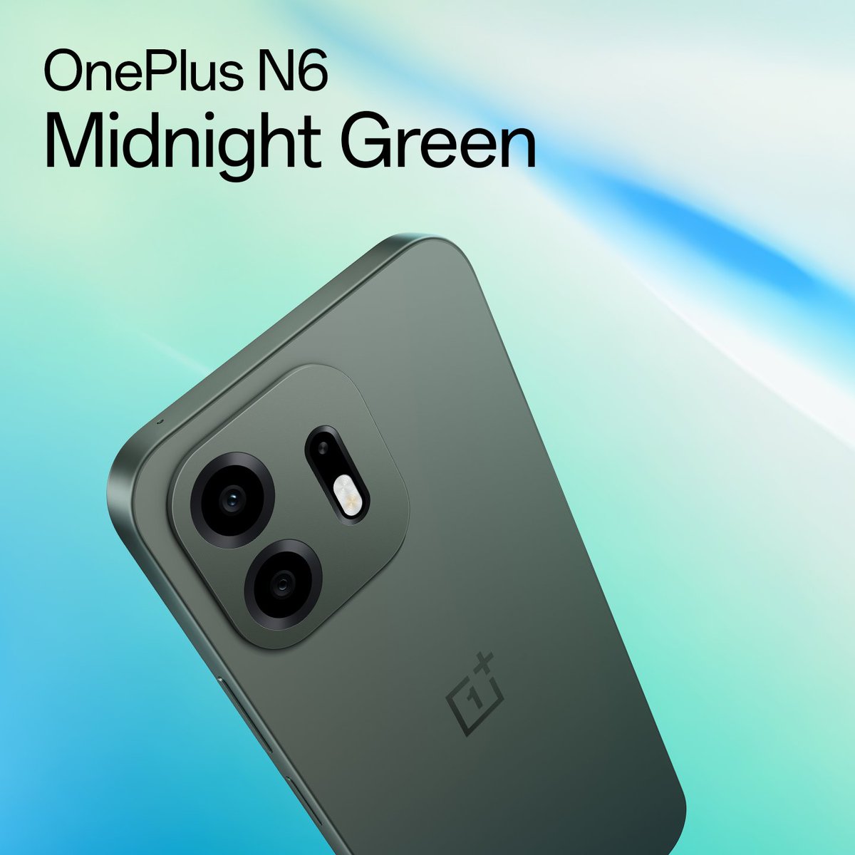 OnePlus_IN's tweet photo. The Fresh Mint vs Midnight Green debate starts now. Drop your choice in the comments below. https://t.co/gYgPHZBXGa