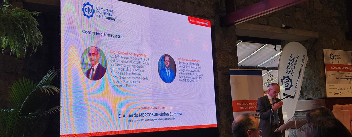 Gponsz's tweet photo. Excelente evento organizado por la @camindus "Charla Magistral" acerca del acuerdo Mercosur-UE y sus implicancias para el sector. 
#industriaexportadora
#industriacompetitiva
Somos #MotordelDesarrollo
ASIQUR presente https://t.co/pYWzd36wE8