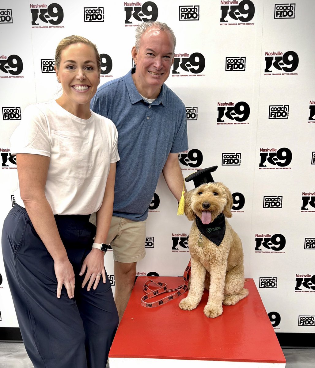 NashvilleK9's tweet photo. Congratulations, Clover! You graduated!! 

#goldendoodle ❤️ #dogtraining #bettertrainers #betterresults #NashvilleK9 https://t.co/3lGOwFDQqf