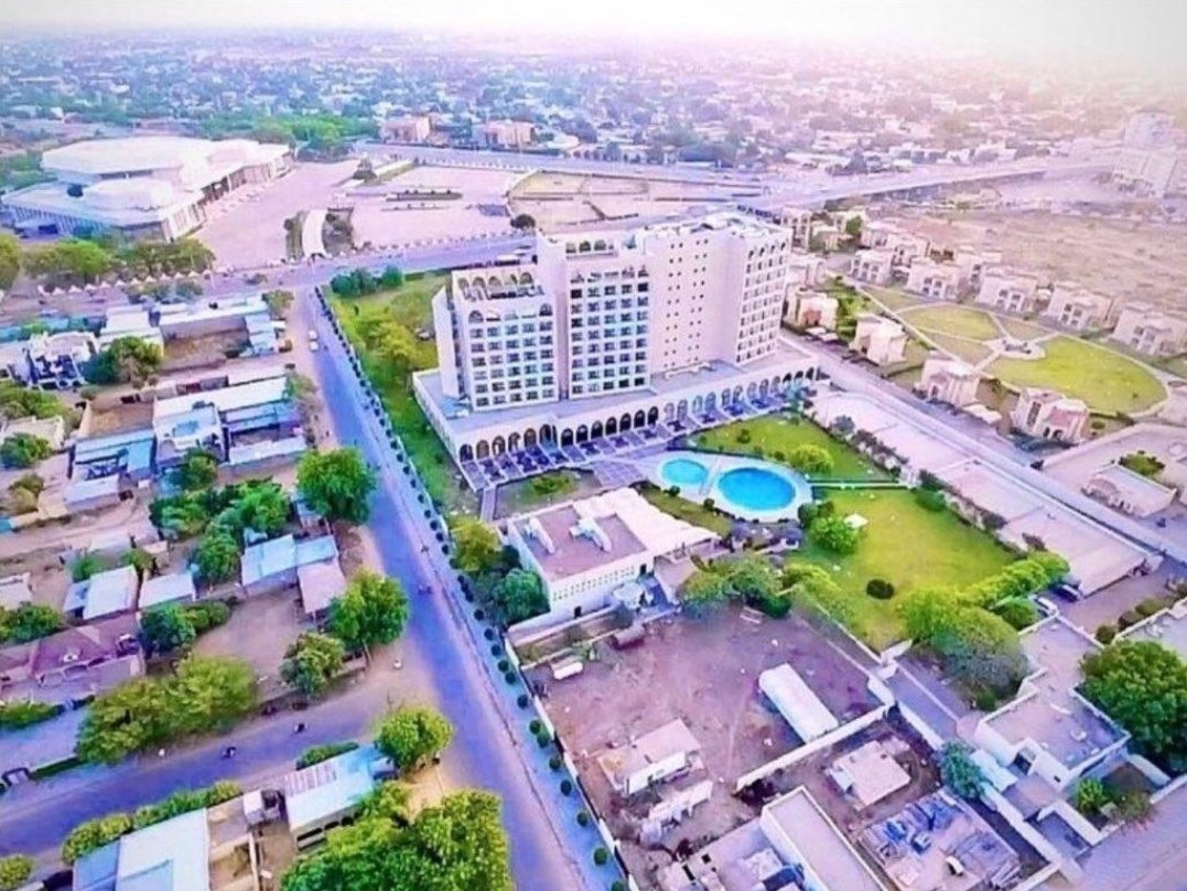 AishaaMohamed0's tweet photo. N'Djamena évolue chaque année avec de nouveaux projets et ambitions. 🏗️
#Ndjamena #Tchad #Développement #Afrique https://t.co/pX67neZXup