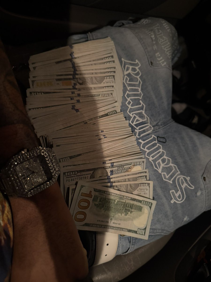 Lilmatthafool06's tweet photo. #Scamgod https://t.co/bojPk0aZ7R