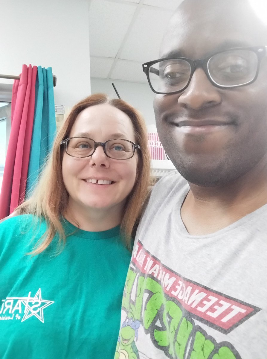 Dionecoleman1's tweet photo. I'm Having Fun At Work Today With My Friends https://t.co/MpZpS69PDb