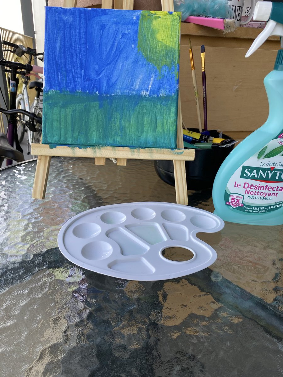 Eau_Givree's tweet photo. Le geste sain c’est @Sanytol  spray pratique et efficace pour les activer ludique des enfants #produitoffert , #sanytoltoutdanslamaison #sanytollover #trndfrance #sanytolno1 👍👍👍👍 https://t.co/nHsiJqrv6O