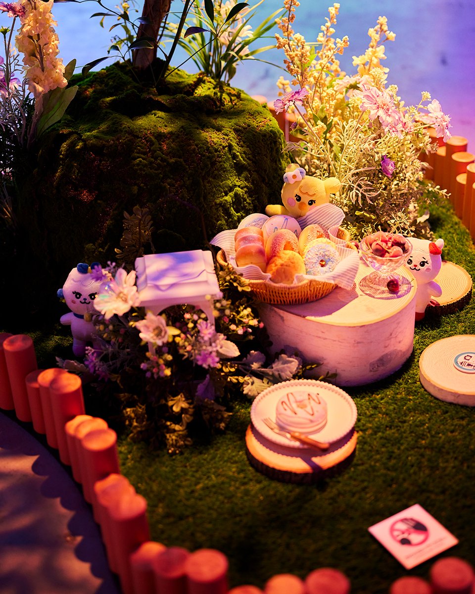 nizoo_garden's tweet photo. この写真のどこかに
NIZOOがかくれているかも…🐻
見つけたら、引用で おしえてほしいな。

目を閉じて耳を澄ませば
みえてくる　かも？💫

#NIZOO_GARDEN https://t.co/joE0Rgy1Cl