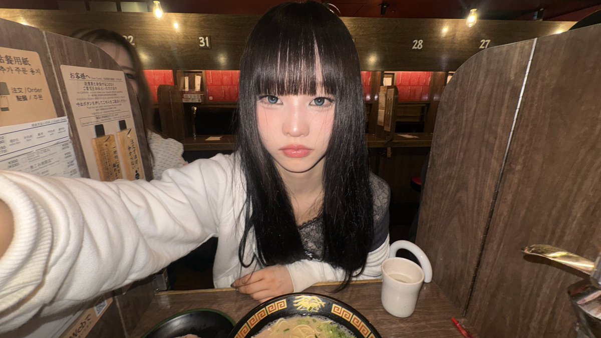 yd_uhp's tweet photo. 一蘭で宇宙一かわいい人ෆ.*･ﾟ
#hiipe_princess #ハイププリンセス #ハイピー #하입프린세스 https://t.co/KzHRXs4XO2