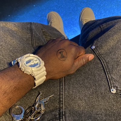 Madulevi6's tweet photo. #NewProfilePic https://t.co/CrGhf7HdpN