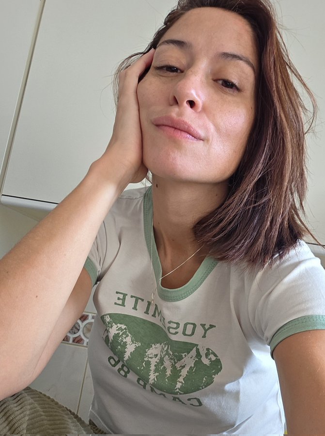 marialaloca18's tweet photo. Mi esposo no me encuentra atractiva... ¿qué piensas tú? https://t.co/33YMsrKCf4