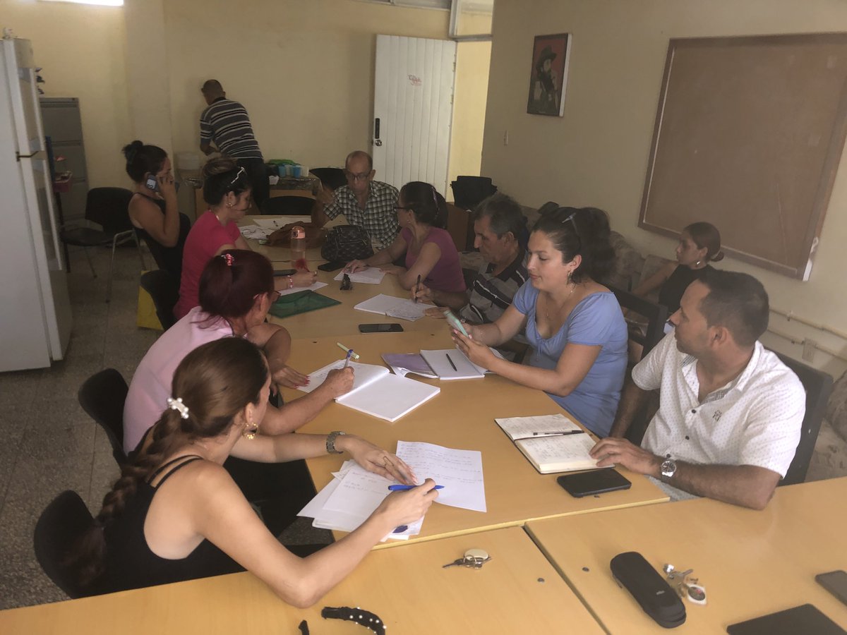ceputult's tweet photo. Se realiza el Consejo de Dirección de la FCEd. Garantizando el cierre de período y el inicio del próximo curso. #ult #Cuba #SomosUlt #SomosCuba #SomosContinuidad https://t.co/QKqNADw5Gj