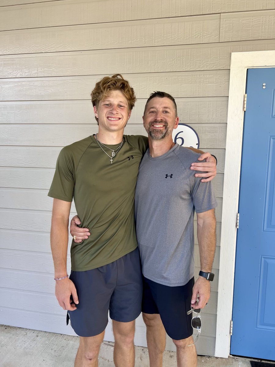 Peyton Stanley tweet media