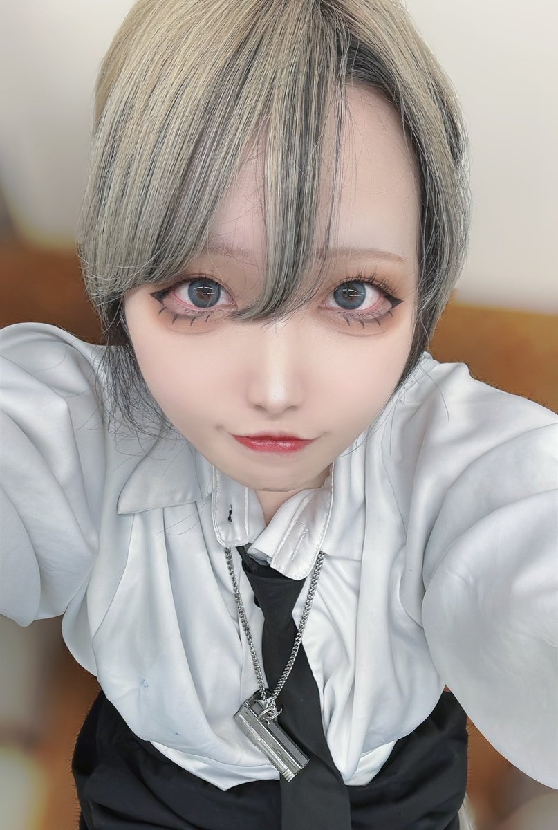 LeM_iNoRi's tweet photo. 祈莉です！お願いいたします

家の中で家の鍵を失くすという意味のわからなすぎるハプニングにより遅刻しかけました
何ですかどこ行ったんですかすみませんいくらでも謝るので出てきてください

え、家出❓ https://t.co/Z1vsqZHMEM