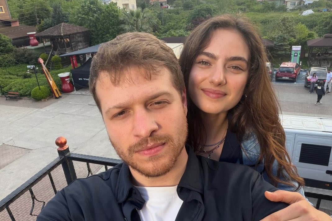 orelhome's tweet photo. Yeni partner mi? Biz her zaman bu masadayız https://t.co/K3KRgECdVl