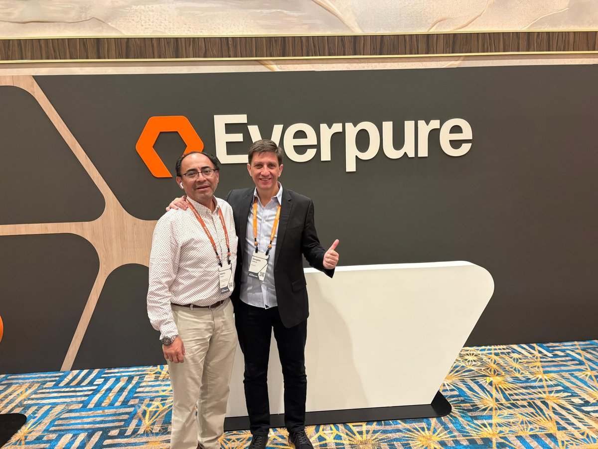pracso_services's tweet photo. Desde #PureAccelerate2026 seguimos aprendiendo sobre infraestructura tecnológica, datos, ciberseguridad e #IA junto a @EverpureData. En Pracso, creemos que estar al día es la mejor forma de ofrecer soluciones de clase mundial.

#Pracso #Everpure #PureStorage #DataInfrastructure https://t.co/wLaBdMViOC