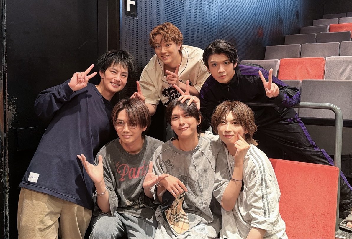 fuuta__ss's tweet photo. トラベルモード観劇したよ
みんなめちゃくちゃ面白かった
やはりウチの大見さんは天才だなと思いました。

俺も早くお芝居したい😑😑😑 https://t.co/TUkLnYyWP9