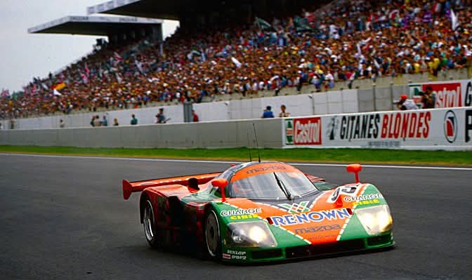 TheHardCompound's tweet photo. In 1991 #OnThisDay:

A surprise winner in the @24hoursoflemans as the soon-to-be-outlawed rotary engine powered the Mazda 787 @johnnyherbertf1, @bgachot &amp; Volker Weidler to an unlikely success.

Quite the swansong for the screaming rotary.

#OnThisDay #throwback #LeMans #MAZDA https://t.co/Cb3yxE6nCN
