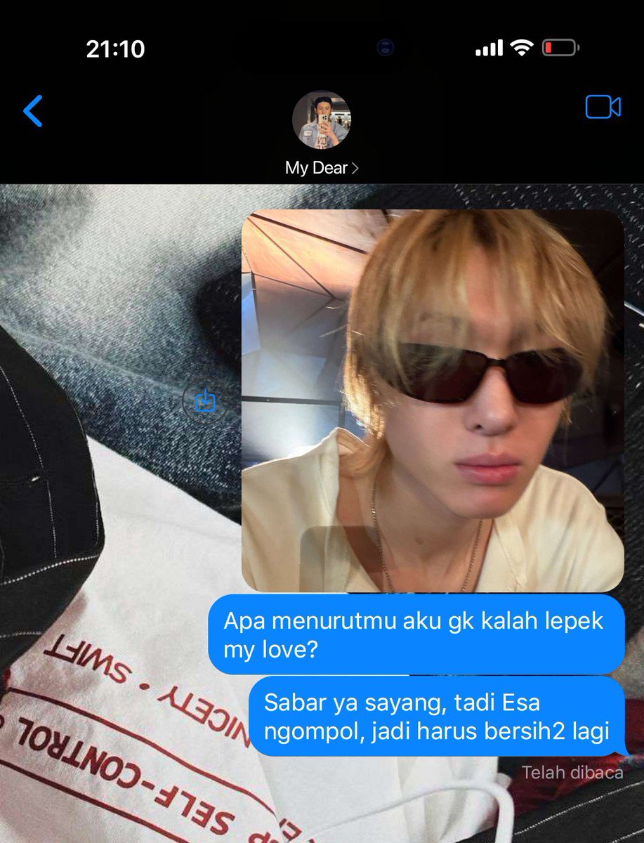 Majubangsabesar's tweet photo. #marhoon one tweet au from papah muda universe. 

Perihal dua pemuda lepek yang kecapean ngurus balita di rumah mereka. Untungnya beneran cinta. 

_

Written bye @Majubangsabesar https://t.co/vqnuQVAYkR