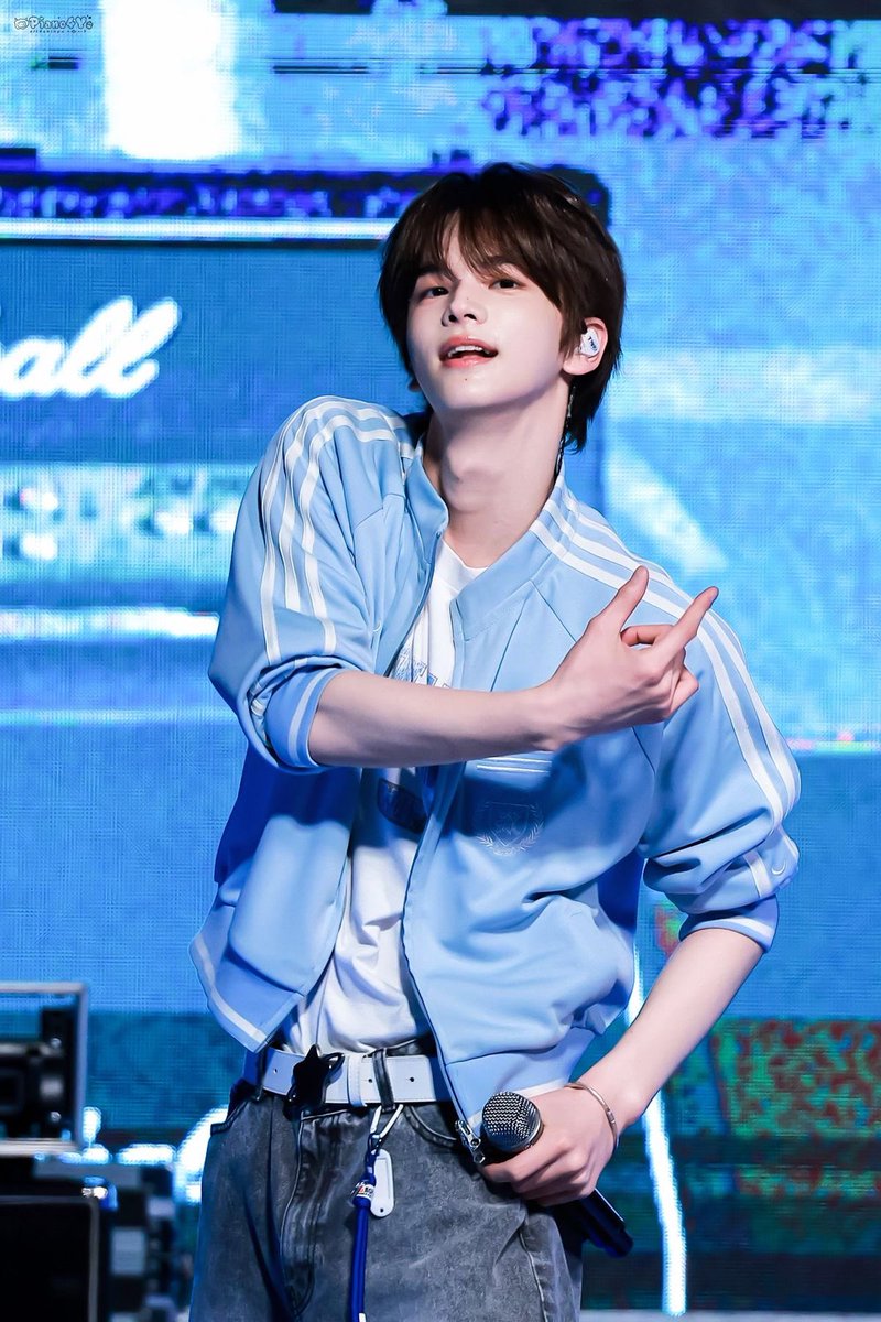 manmandue's tweet photo. 무조건여쿨이라생각햇어요 .. https://t.co/VHZUpmIxKY