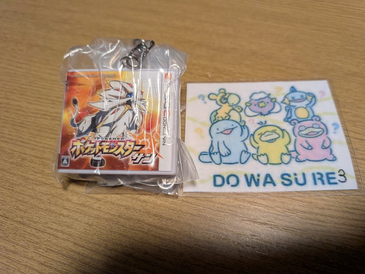 コロコロ tweet media