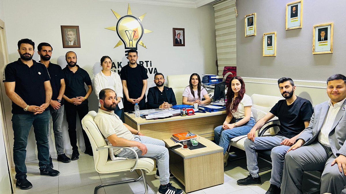 Akgencyova's tweet photo. Her kapıda bir selam, her gönülde bir umut olmak için…
Durmak yok, çalışmaya devam🤍🚀
@RTErdogan @AKGenclikGM https://t.co/gzzvNjOExk
