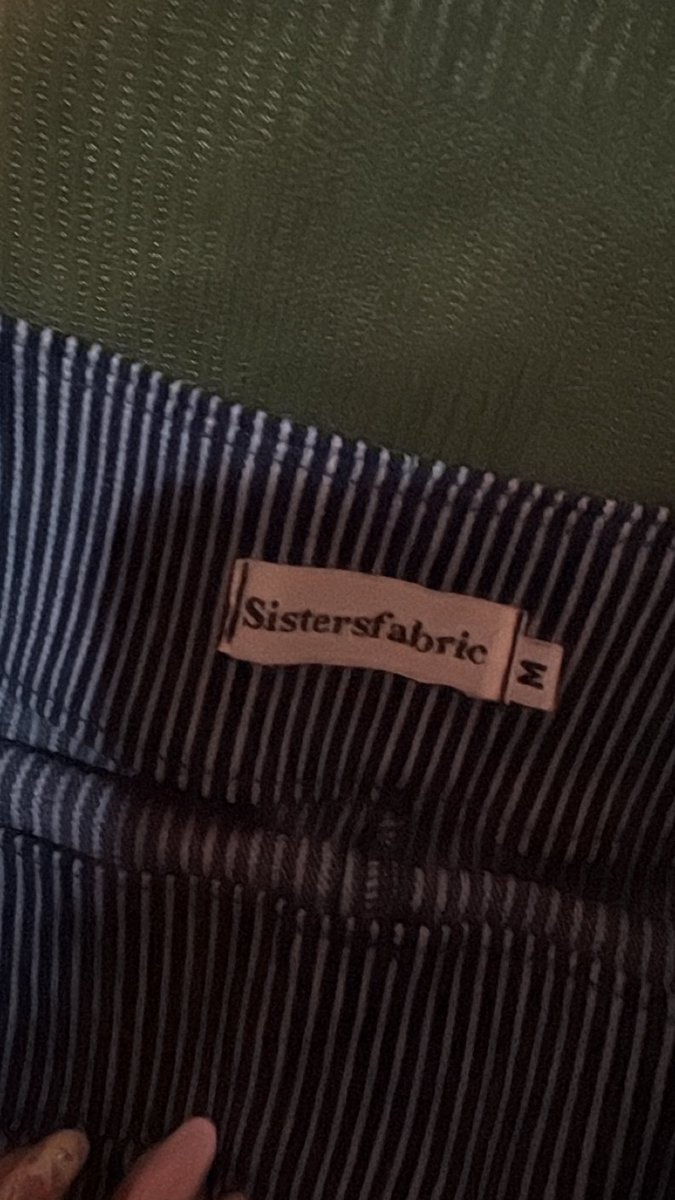 jmyytf's tweet photo. ส่งต่อกระโปรงกางเกง sistersfabric
ไซส์ M เอว 26 สพ34 ยาว 14
เทียบมือ1 แค่ลองค่า
130 free shipping ⭐️🪽
 #ส่งต่อduex #ส่งต่อduexstudio #duexส่งต่อ #ส่งต่อsisterfabric #ส่งต่อstylist #ส่งต่อcintage #ส่งต่อvgh #ส่งต่อสภาพนางฟ้า #โล๊ะตู้ #ส่งต่อเสื้อผ้ามือสอง #ส่งต่อbemyblair https://t.co/TZudRpeSNz