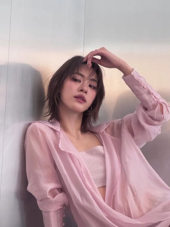 YoonTYLim's tweet photo. ก่อนนอนคืนนี้ สาวๆ ทำอะไรกันจย้าาา 🩷🐻
#ShiseidoMakeup #ShiseidoThailand
#emiamily https://t.co/IBQh6ee8Fh