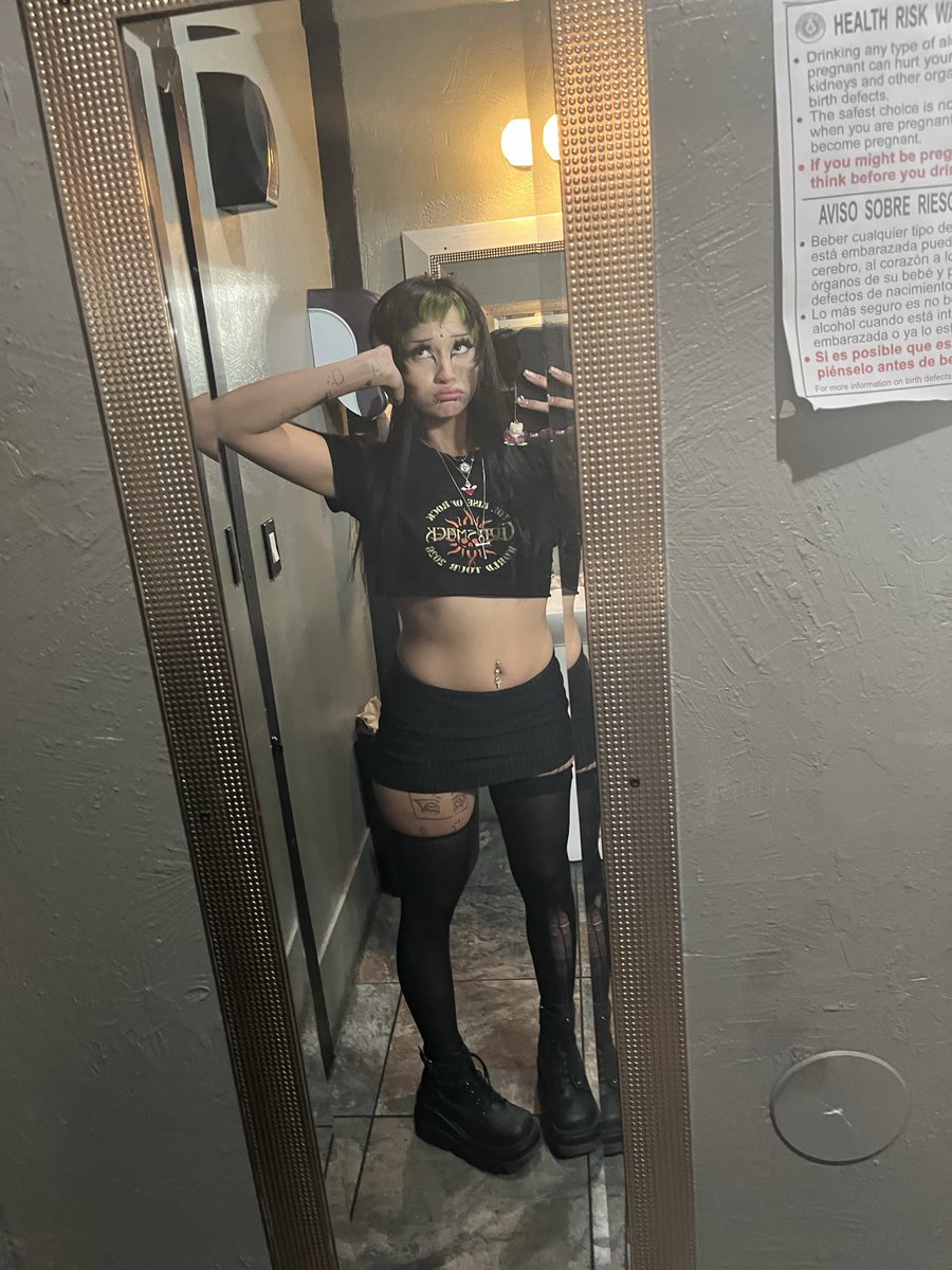 mamimimae1's tweet photo. I’m sorry I took so long to make this new account:( please forgive me 🥺🙏 https://t.co/I3kHayigOg
