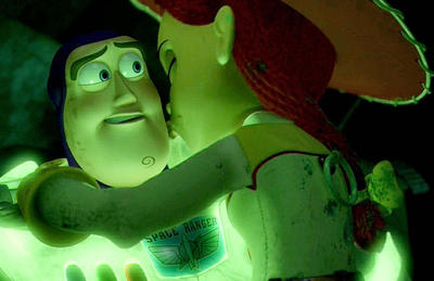 ichifangirl's tweet photo. Ame mucho Toy Story porque Buzz siempre ha sido el que esta perdidamente enamorado de Jessie y me encanta ver a gente enojada que porque actua como "mujer", pinches machos pechos peludos con masculinidad fragil. Wey Buzz siempre ha actuado así JAJAJJAJA https://t.co/vJsgmcWIbM