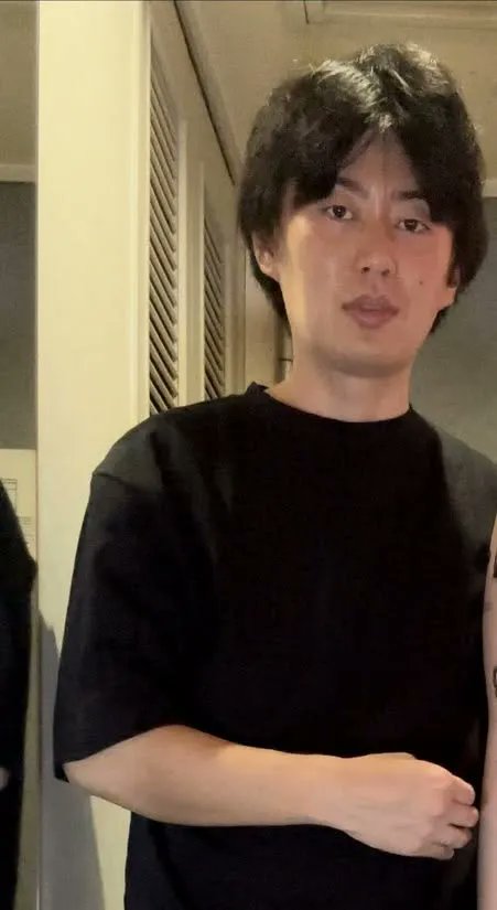 vrlsedef's tweet photo. チン凸ラップで有名な佐藤ゆきや氏　
 やりたい放題してしまう
↓↓↓ https://t.co/6xbZ731wkg