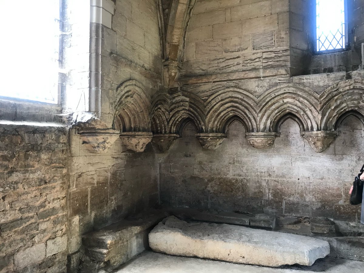KingStreetRun's tweet photo. Temple Bruer preceptory dates from the 13th century. It’s one of few Knights Templar sites with standing remains… and these remains are well worth a visit. You can even make your way up the extremely tight staircase to the first floor.
#KnightsTemplar #archaeology #history https://t.co/p8YwtBdt95