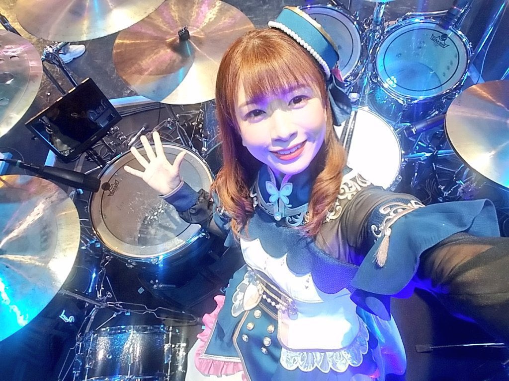 ohtaki_bashi's tweet photo. mikaさん🥁誕生日おめでとう🎉
バンドリ Morfonica🦋二葉つくし役
リアルバンドではリーダーで大黒柱
ポピパ⭐️大橋彩香、Roselia🌹櫻川めぐ
MYGO🧭林鼓子さんのドラムの先生✨
#mika生誕祭2026 #mika誕生祭2026 #mika
#バンドリ #Morfonica #二葉つくし #ガルパ
#ミカスタ https://t.co/ERxkDvEs9o