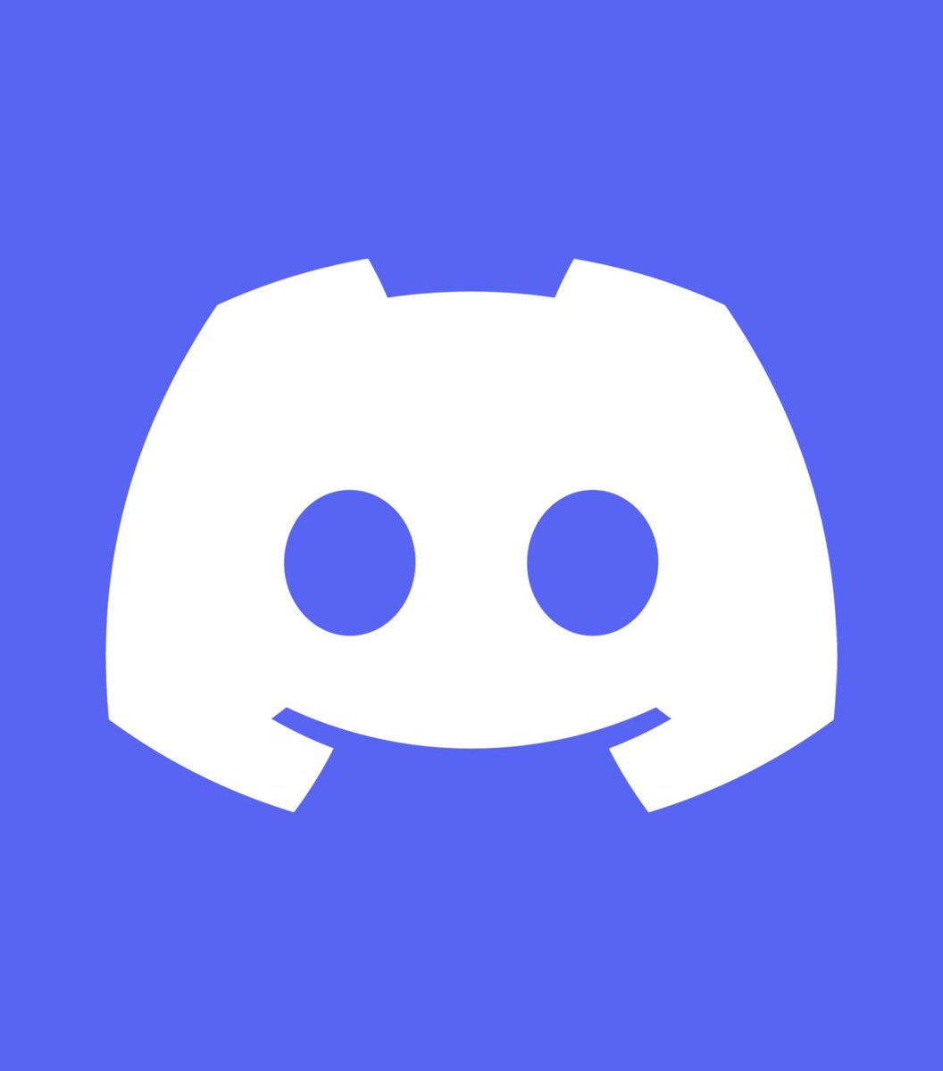HotRdk's tweet photo. O Discord está testando um novo layout "Living Room" para canais de voz que permite aos usuários relaxarem em um espaço virtual, O Discord está implementando o áudio espacial para tornar as chamadas de voz mais imersivas. Esse recurso 3D simula a posição de cada participante em um ambiente virtual, alterando o volume e o posicionamento nos fones de ouvido conforme o usuário se movimenta na sala, proporcionando uma experiência muito mais realista. #discord #pdk