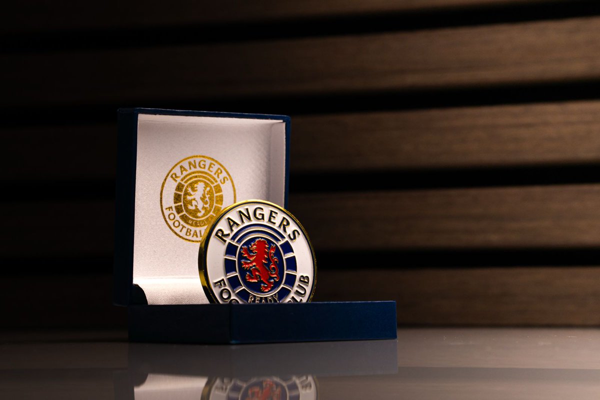 zenithcoins's tweet photo. The Official @RangersFC Coin 🪙 

Apart from 3 points this is a perfect gift 🎁 

#RangersFC #Ibrox #ZenithCoins https://t.co/WzrfXh43cs