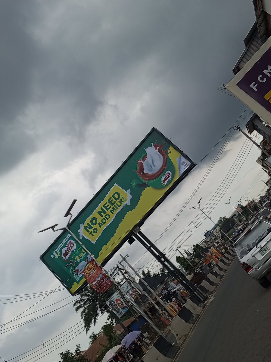 TrackaNG's tweet photo. N150m was allocated to the Provision and Installation of All in One Solar Street Lights along Brass/Faulks Roads By Express in Aba North and South Fed Const, Abia state in the 2024 FG Budget. 

We tracked and report that this project is ongoing. About 13 streetlights have been installed along Brass road axis in Aba.

We will keep tracking to ensure quality work is done.