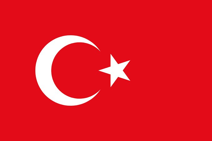 enginmilhan's tweet photo. Toplumları ayakta tutan en büyük güç ortak değerlerdir. Ailede sevgi, saygı ve sorumluluk zayıflarsa bu bozulma zamanla topluma, millete ve devlete yansır.

Bugün yaşadığımız sorunların sebebi sadece ekonomi değildir. Aile büyüklerine saygının azalması, gençlerin tahammülsüzlüğü https://t.co/VcOOc2yDR2