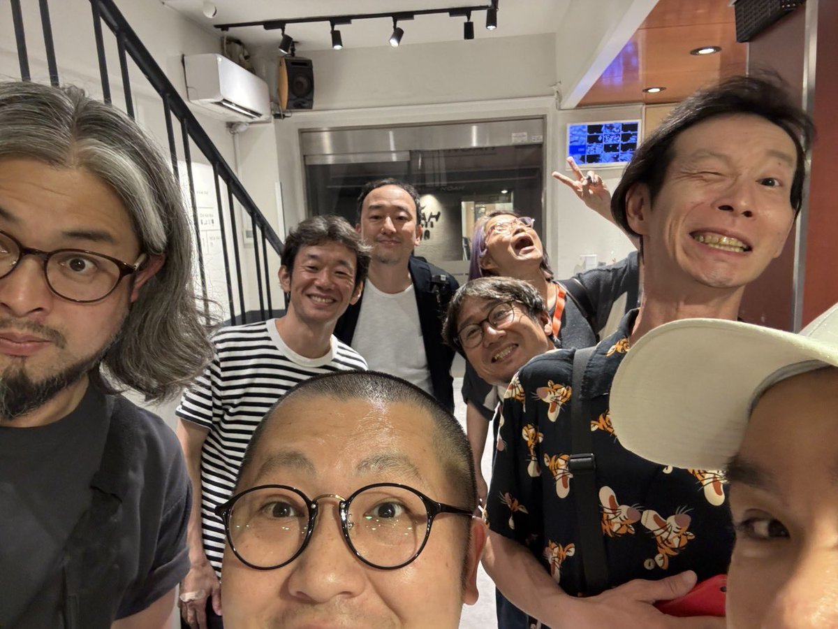 aragehonzi_info's tweet photo. ご予約はこちらにDMいただいても結構です！メンバーへの連絡でも大丈夫🙆

【るっぱ吹きっぱなし生誕祭47】
＠吉祥寺Star Pine's Cafe
2026年6月28日(日)
開場18:00
開演18:30
前売 3000円

KAGERO
videobrother
アラゲホンジ https://t.co/LUdaX56Lhk
