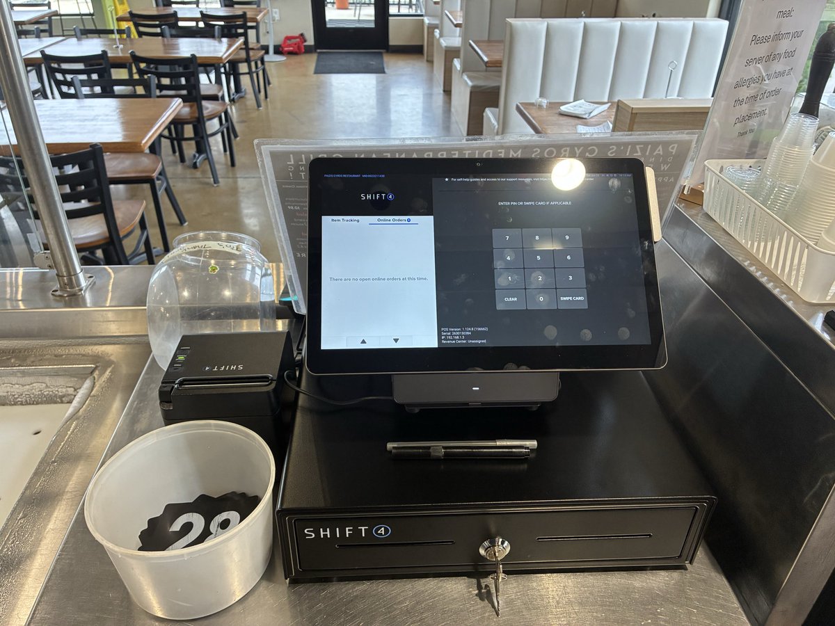 Cory_SkyTab's tweet photo. Paizis gyros in Fort Smith Arkansas!  Stop by for lunch or dinner! @shift4 https://t.co/gpxaKAQodm