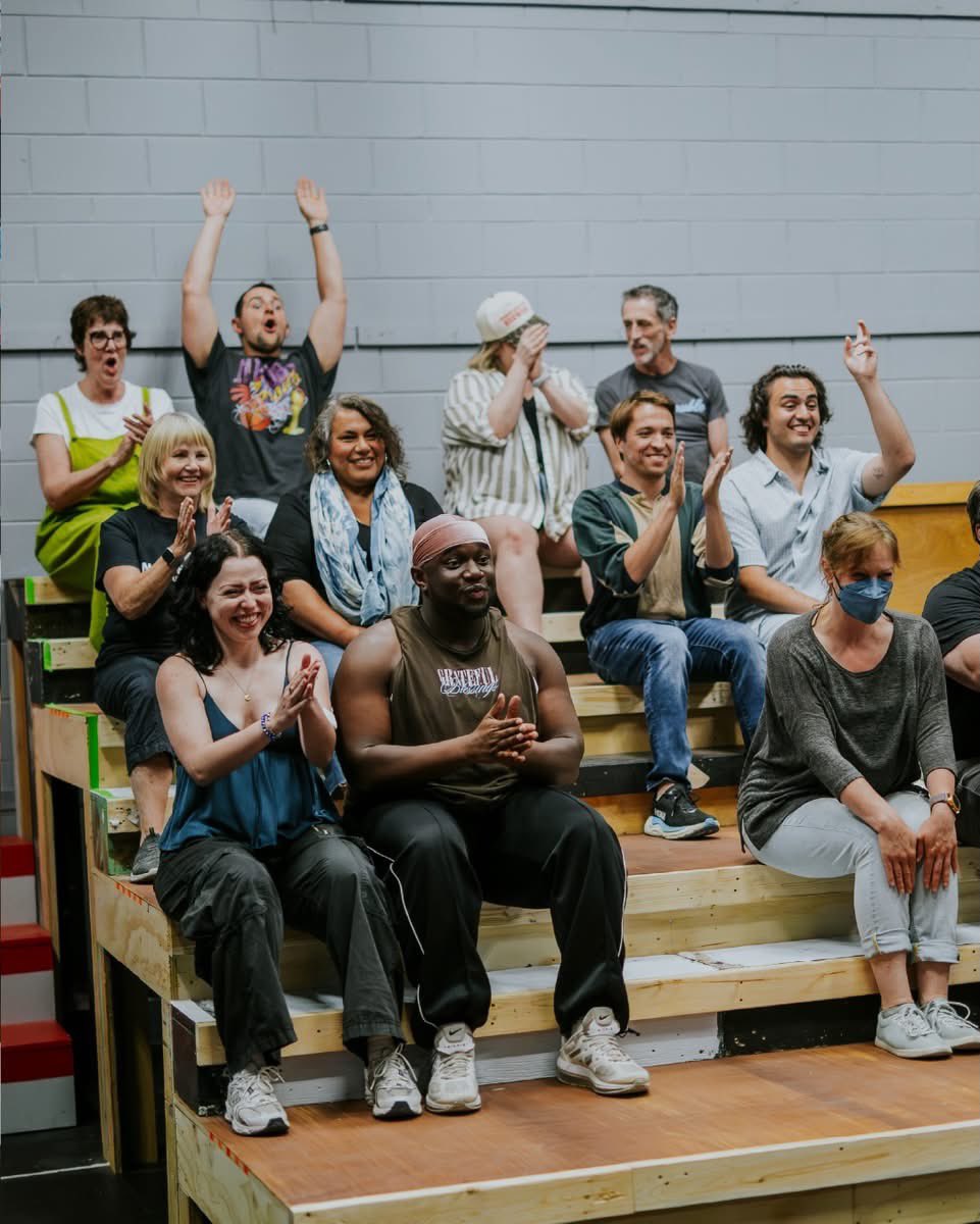 DuffMacDonald's tweet photo. Having the best time in Sudbury in rehearsals for COME FROM AWAY! 🌎 @YESTheatre #ComefromAway @wecomefromaway #Sudbury
Opens July 6th! 
🎟️TIX: https://t.co/ayCm4pv3Qb https://t.co/U5I68nfRVI