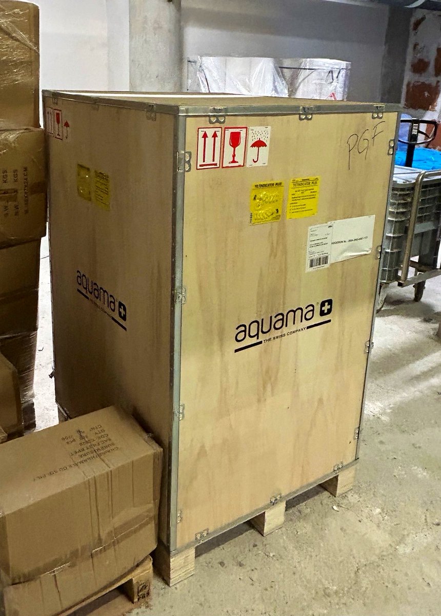 WillyLPomathios's tweet photo. 🥇Record de livraisons cet été chez Aquama  ! Et +46% au Bilan en 2025 🤩
Les clients sont contents et les équipes au TOP 🔝 
L’avenir de la désinfection n’est plus livré par camion. Il est produit sur site 👍🏻
#aquama #water #innovation #sustainability #foodindustry #hospitality https://t.co/EpZ7amI9p6
