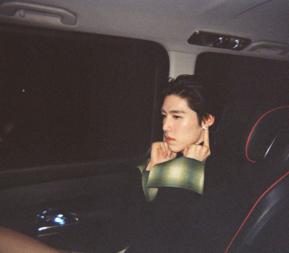 bppdleely's tweet photo. เขาว่ากันว่า ถ่ายรูปแฟนด้วยกล้องฟิล์ม แฟนจะน่ารักขึ้นอีก 200% เออ เหมือนจะจริง https://t.co/41uUvOyXL4