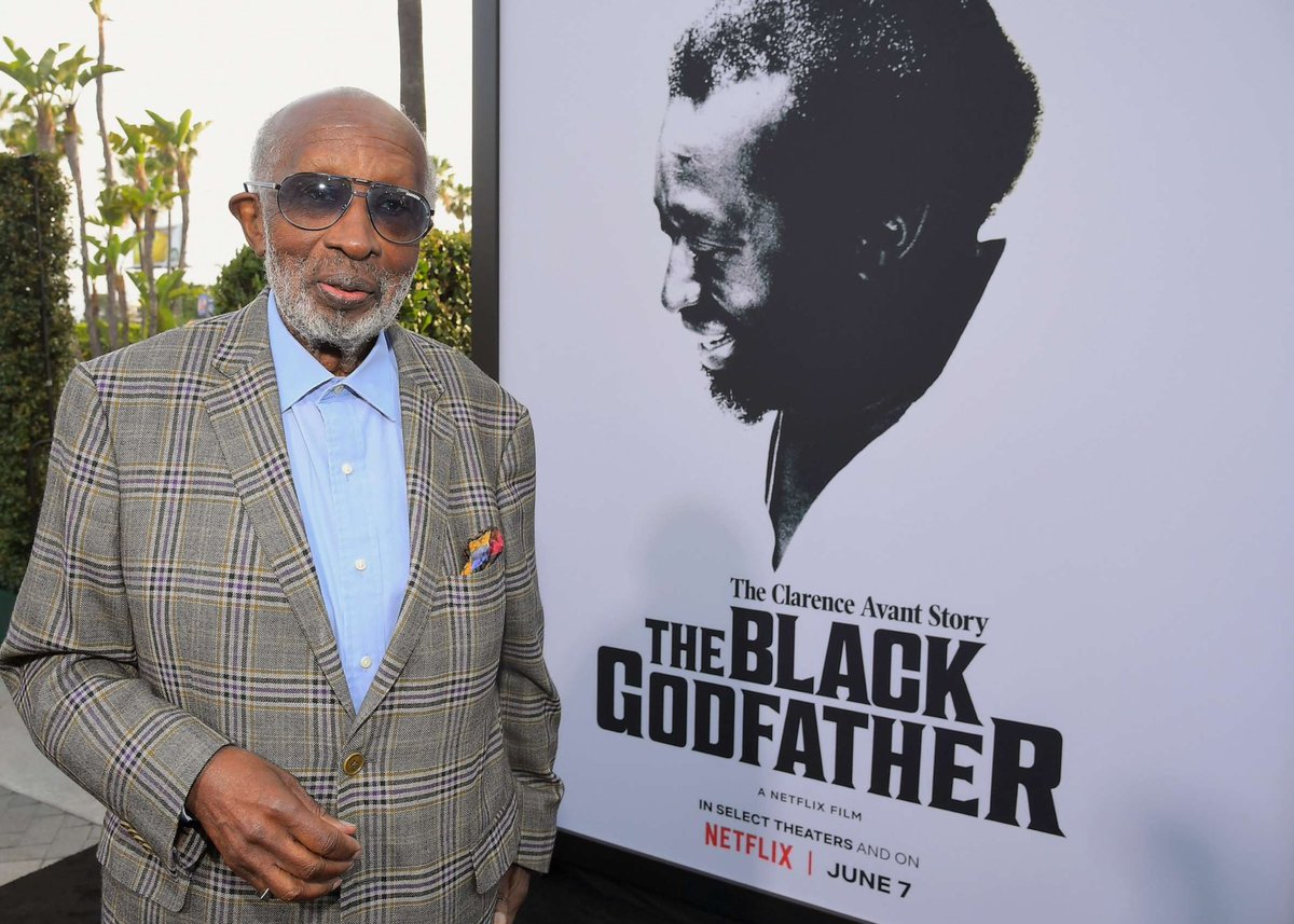 BlameEricLamont's tweet photo. Clarence Avant is who y’all think Clive Davis is but I’ma chill. https://t.co/dpfccmJ9RV