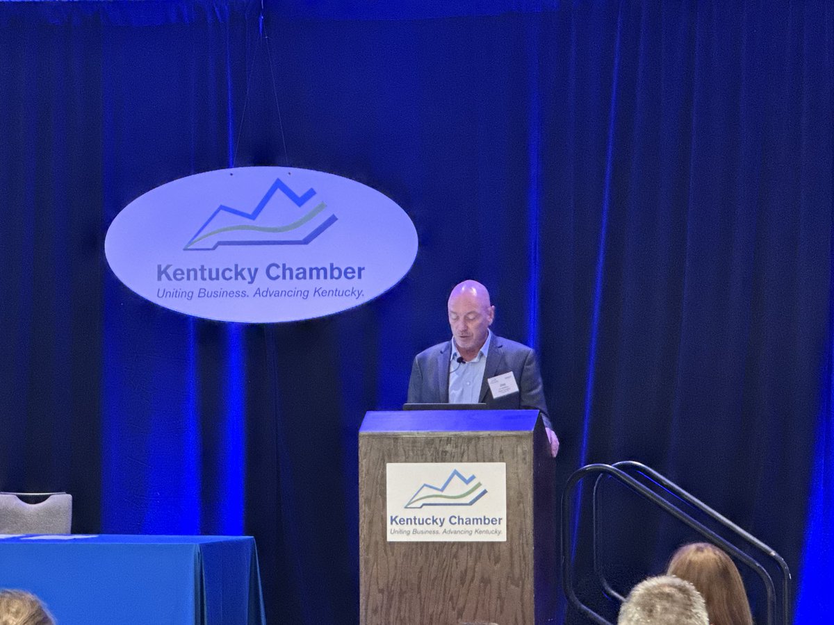 VSoftConsulting's tweet photo. We are so proud to be the presenting sponsor for the KY Chamber’s AI Accelerator event. Today the event started off on the right note with Joe Spadafora’s welcome message.

Here’s to make some great connections 🤝 https://t.co/priyYxq2zJ