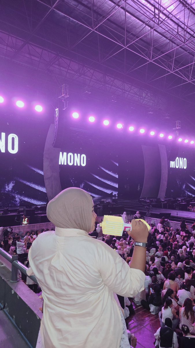_peachjeff's tweet photo. ୨⎯ "mono dump -!" ⎯୧ https://t.co/JmPKPgBTSr