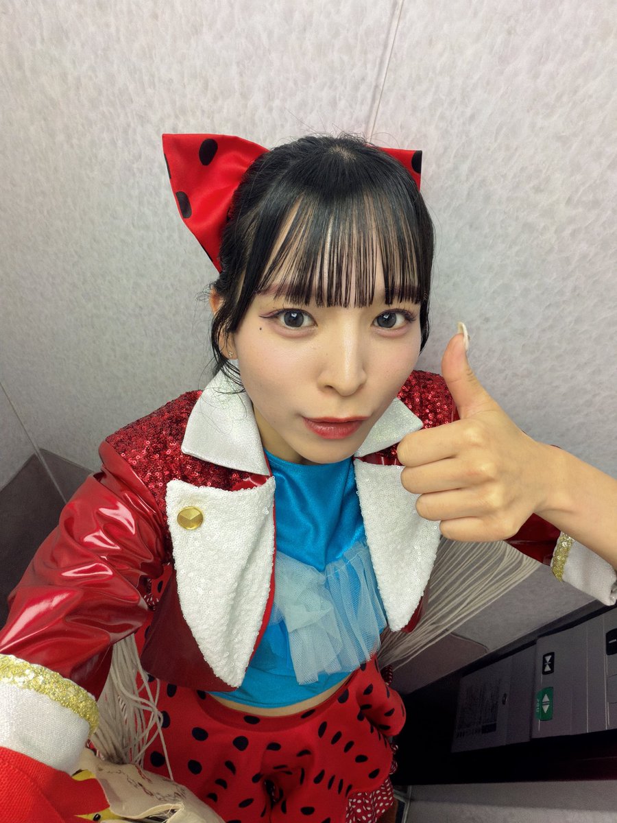 AiKA_MAME96's tweet photo. 今日1日本当にありがとう🌟
豆柴メニューたくさん頼んでくれてありがとう！
美味しかったでしょ🫶🏻🤍
明日もバイトするよんっ
絶対来て欲しいな🥹💗

マーメーゲームもありがとうっ
みんなとゲーム楽しすぎる！
チェキも可愛くらくがきしたの🌟
ちなみにうちのチェキレオナが撮ったよ💛 https://t.co/FwWv5cgDUP