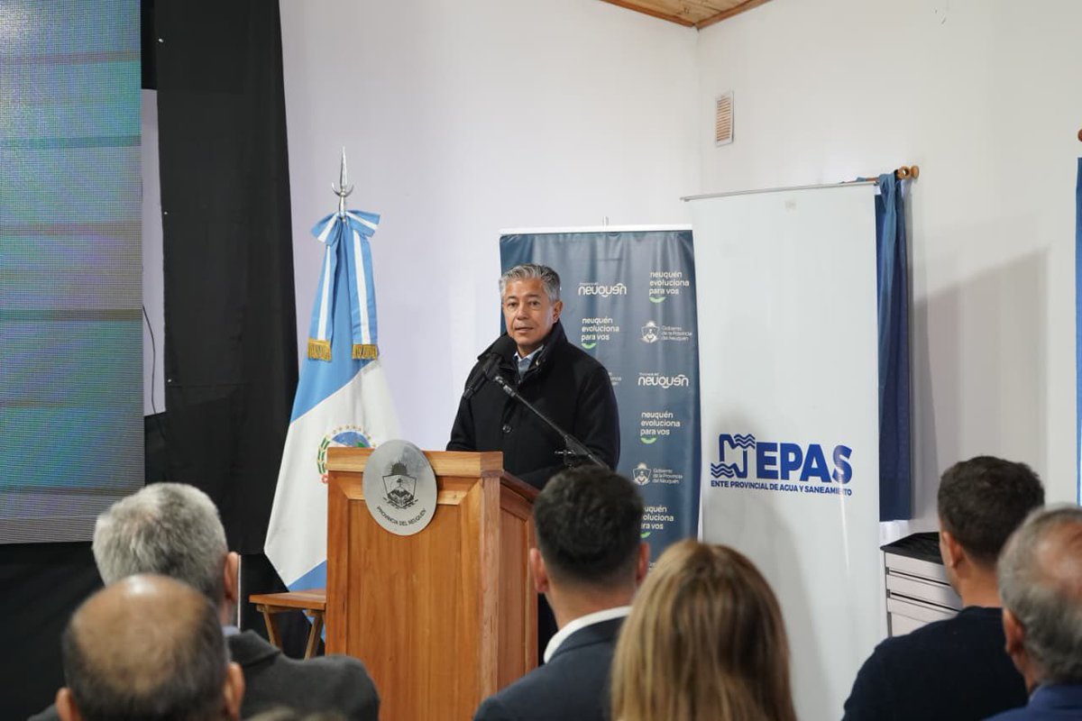 Rolo_Figueroa's tweet photo. El EPAS recuperó el SUM 

Tras una serie de trabajos e inversiones, el EPAS reabrió su salón de usos múltiples (SUM) y recuperó un tradicional espacio de encuentro para sus trabajadores.
En la Provincia del Neuquén respaldamos a las empresas del Estado y valoramos el esfuerzo de quienes en ellas trabajan.