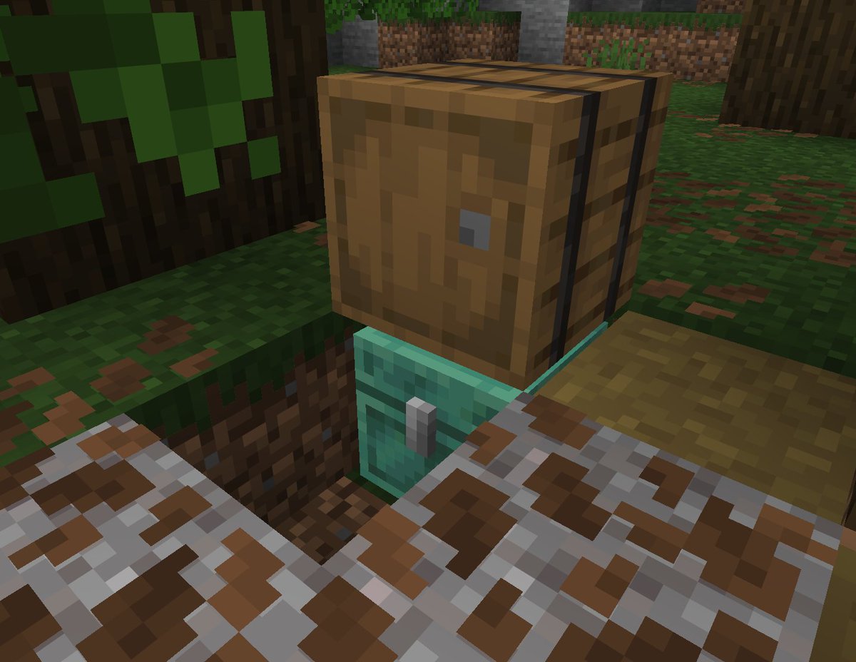 CrossFace22's tweet photo. Hay COFRES OCULTOS en algunos campamentos abandonados.

Me encanta esto, muy bien Mojang. https://t.co/BZtcIr9rDK