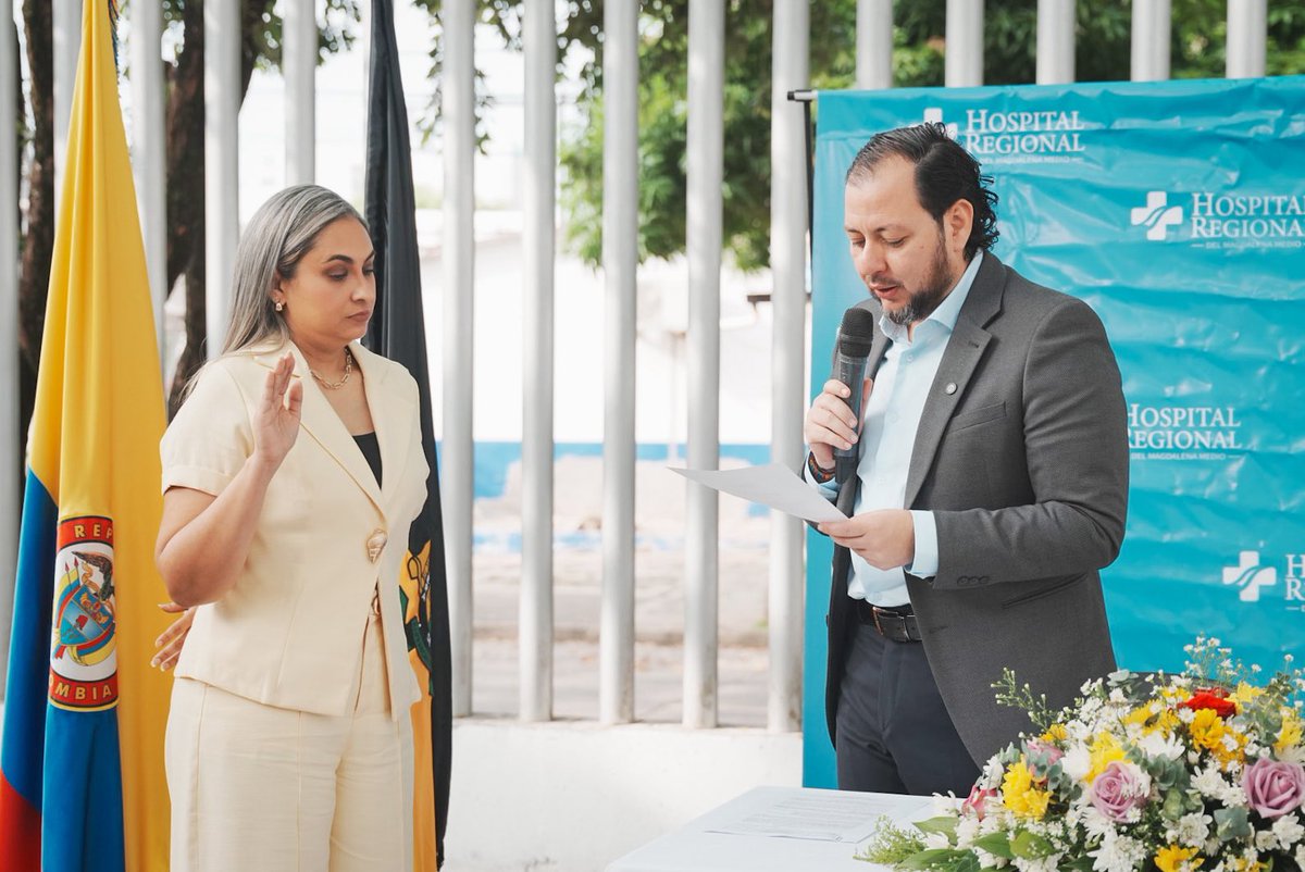 HospitalBca's tweet photo. Tres mujeres integran desde hoy el equipo de trabajo del HRMM; asumirán los siguientes cargos:
1. Adriana Durán Romero - Subgerente Científica
2. Noralba Jaimes Duarte - Subgerente Administrativa Financiera
3. Melba Luz Maya Meneses -Jefe del Área de  Recursos  Físicos https://t.co/lGdoE9gvfN
