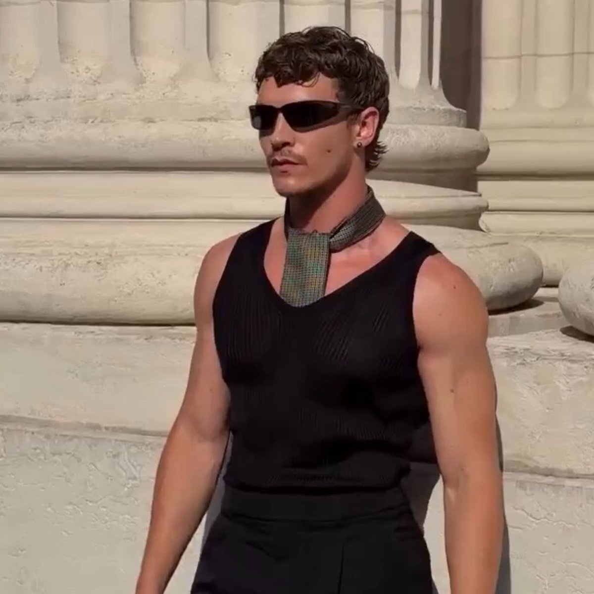 ThePopDolls's tweet photo. Connor Storrie stuns at the Saint Laurent show in Paris. https://t.co/h4oOL8bEFj