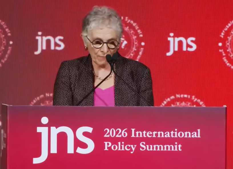 wholereason's tweet photo. Britain's Melony Phillips Lecture on Islamization of the West https://t.co/YLbdYK72Iy https://t.co/lm2SeaMy0D https://t.co/EiuDS1h9Vy