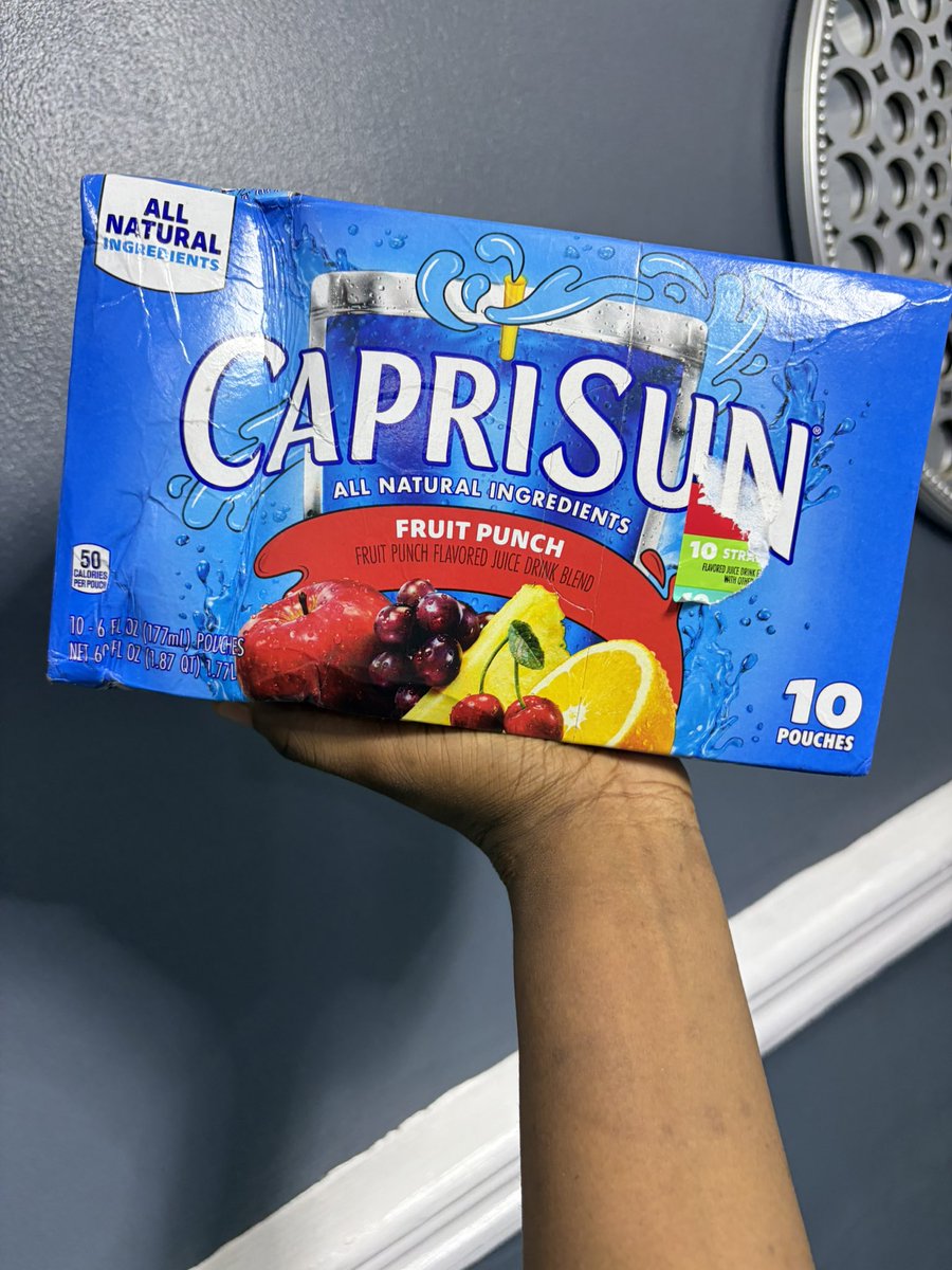 ahreeke's tweet photo. Caprisun by 10
11,700 https://t.co/RS5hBJkHl3